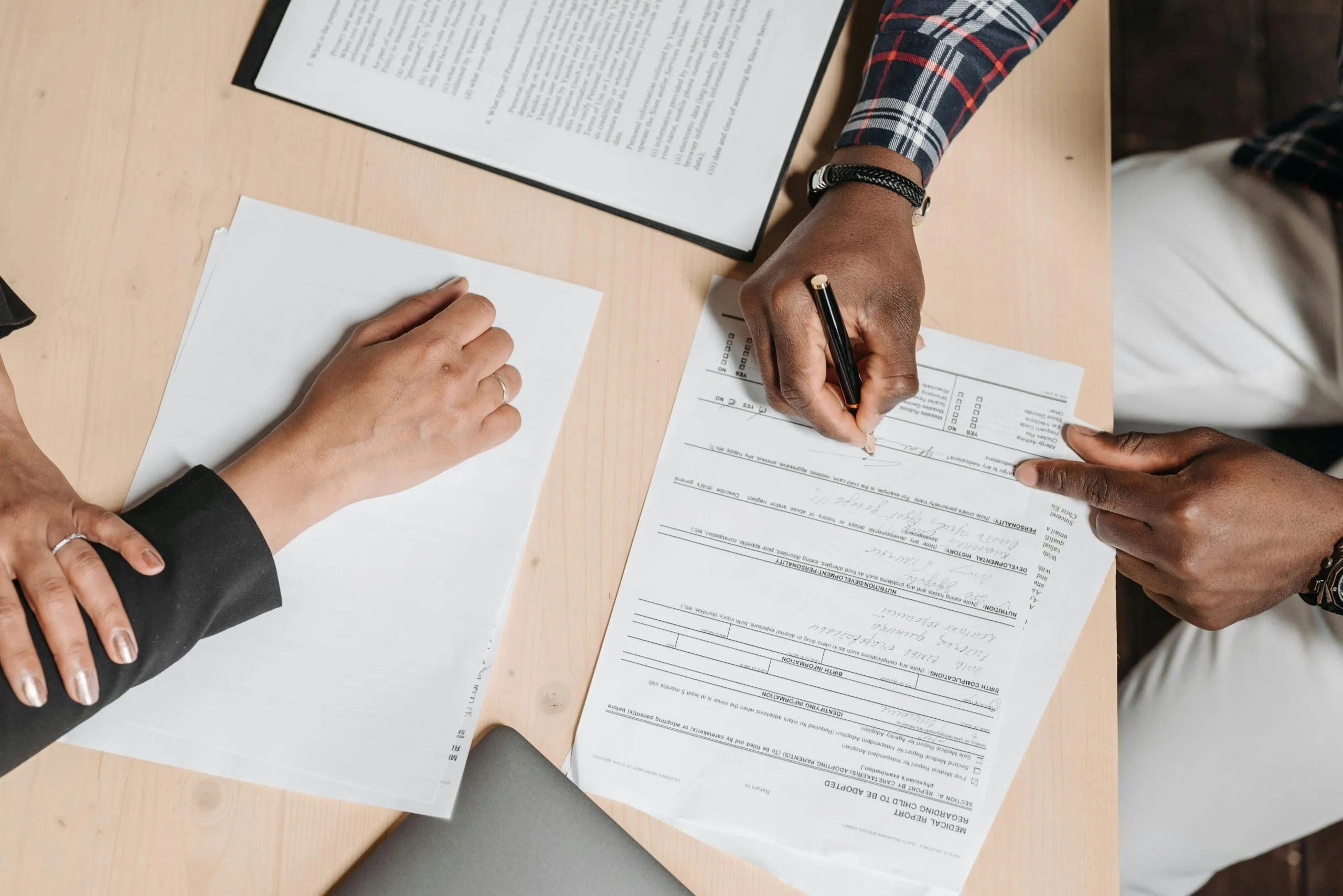 Close More Deals with These 5 Hostage Negotiation Tactics